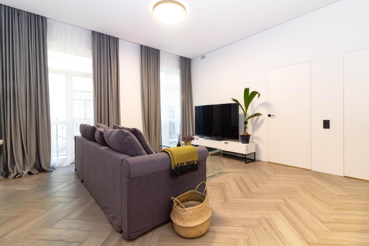 Cohost I Oldtown 60M2 Apt W-Garage Parking, Balcony & Self Check-In VNO Exterior foto